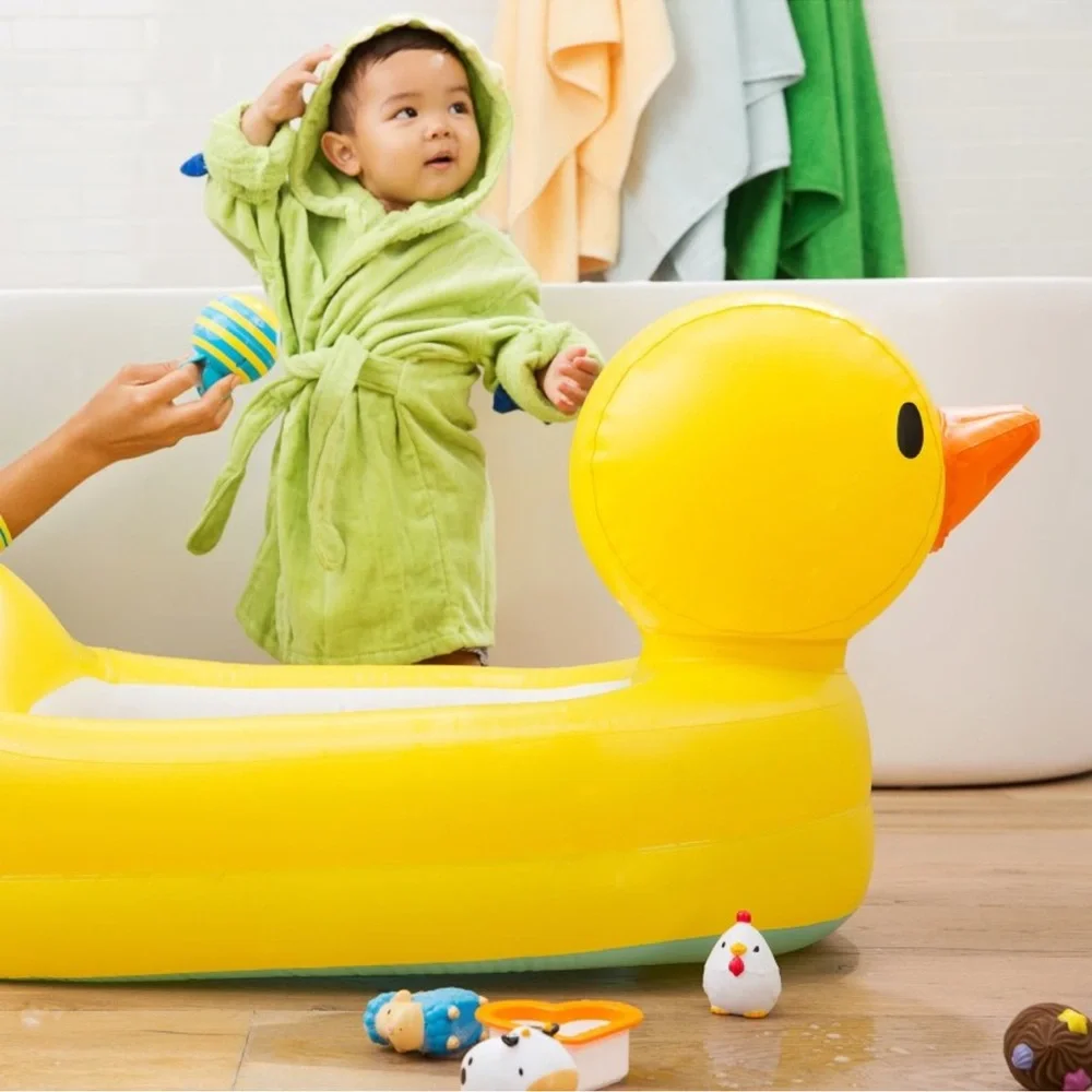 Munchkin Yellow Duck Inflatable Bath Tub